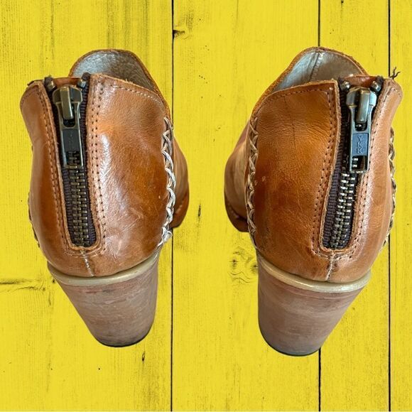 Freebird by Steven heeled bohemian leather booties - Picture 6 of 9